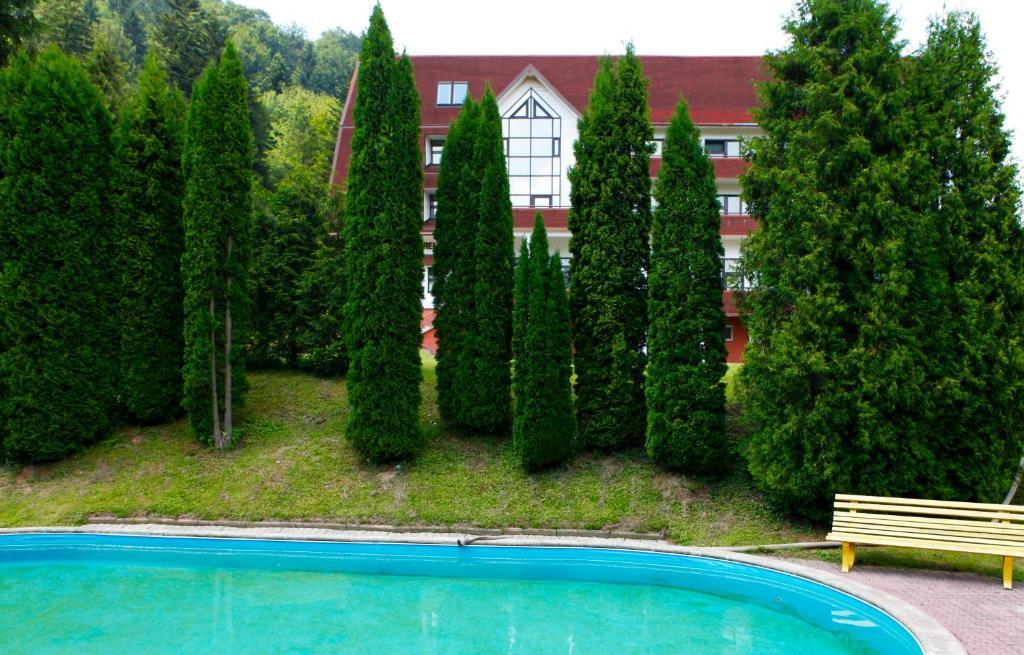 Perelka Natura Tour Hotel Cisna Exterior foto