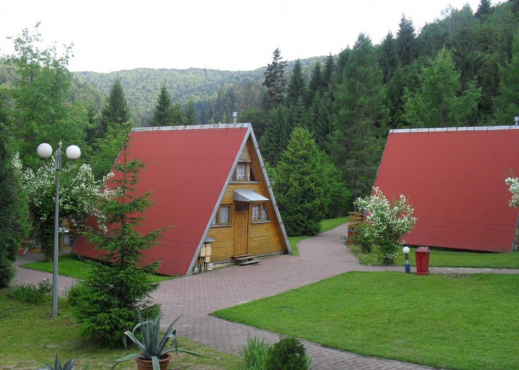 Perelka Natura Tour Hotel Cisna Exterior foto